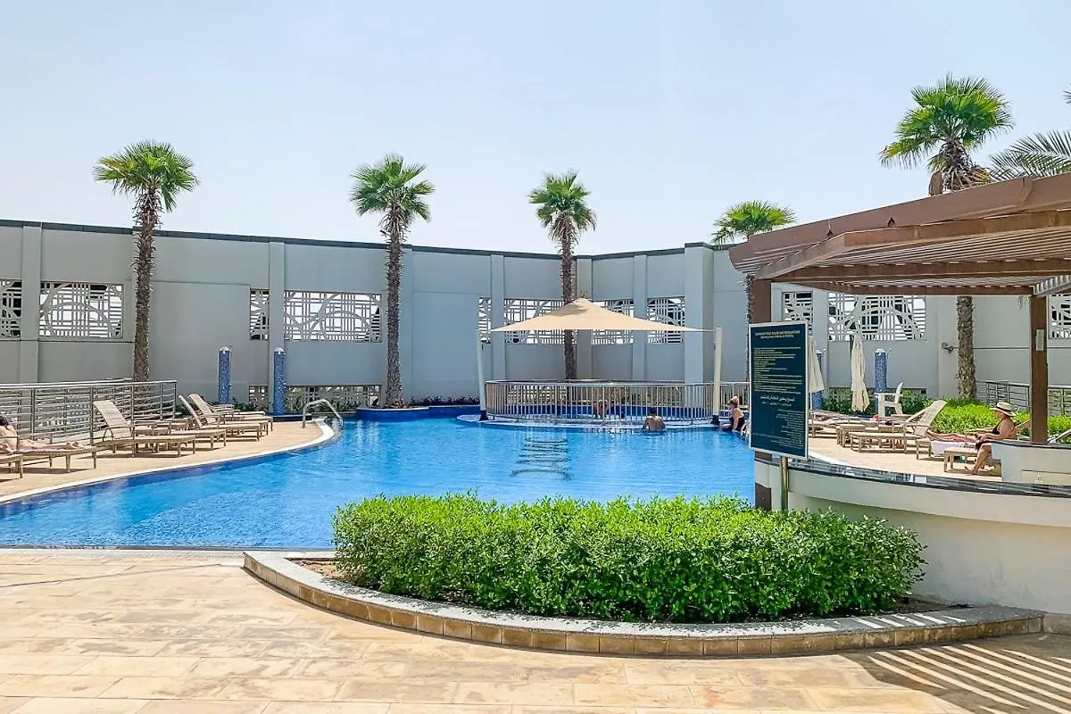 Frank Porter - Capital Bay Tower B Dubai Apartment