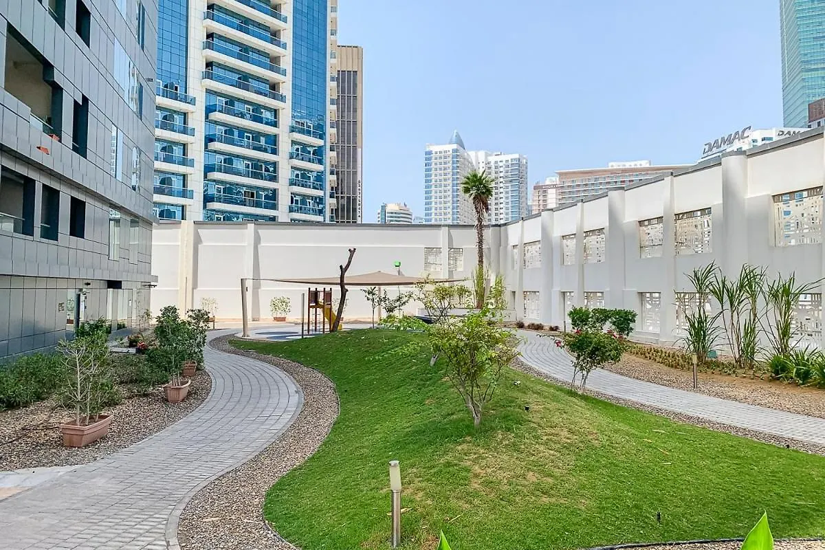 Frank Porter - Capital Bay Tower B Dubai